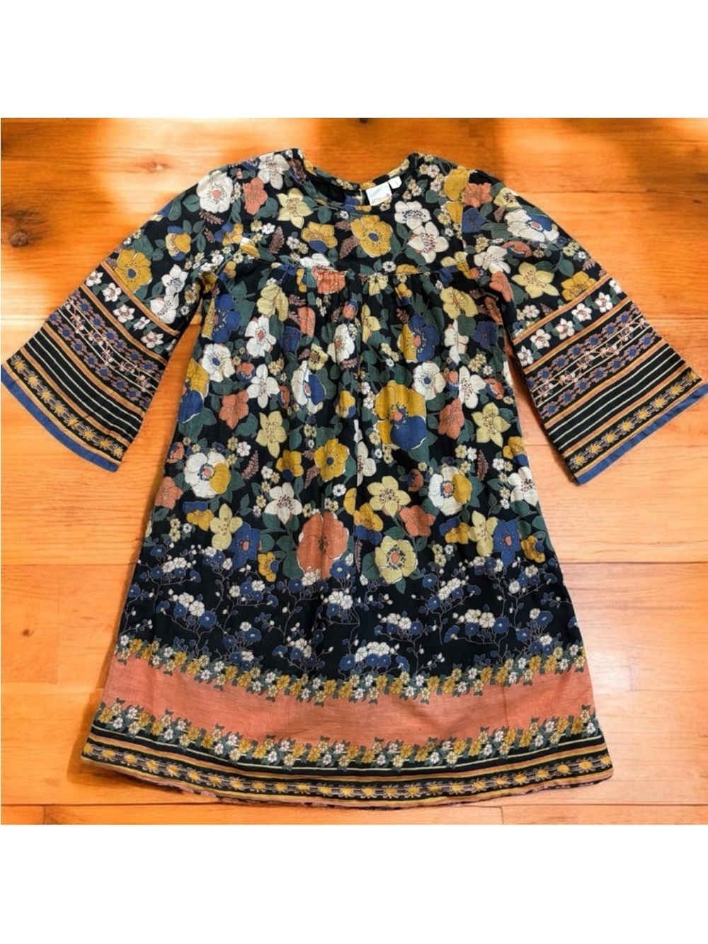 Girl’s Floral Kids Dress with Bell Sleeves & Liner Made in India Size 6